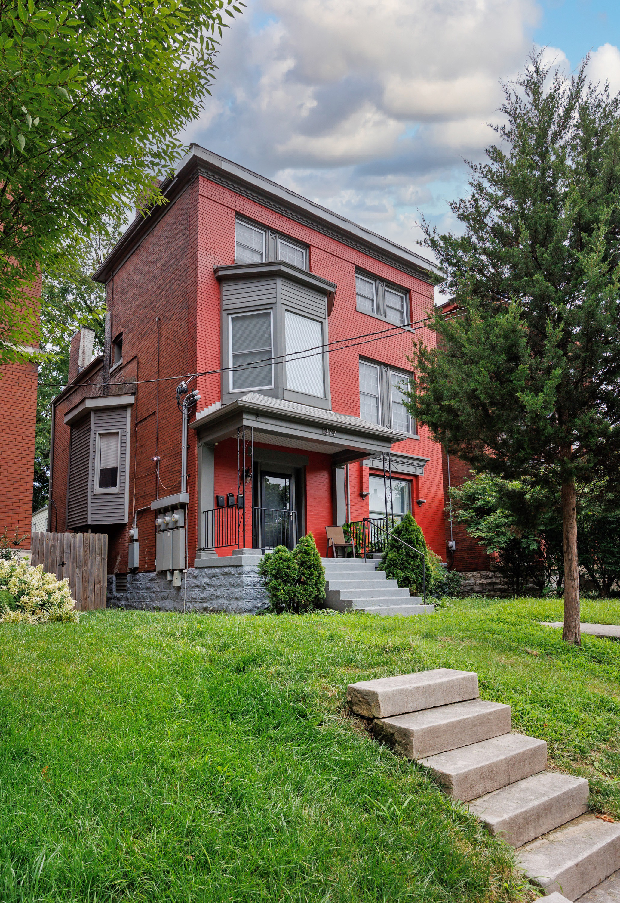 Property thumbnail image